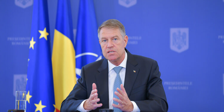 Klaus Iohannis și-a exprimat compasiunea pe Twitter, după ce a participat la funeraliile Reginei Elisabeta a II-a