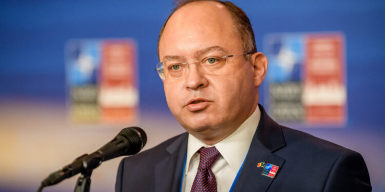 Ministrul Afacerilor Externe, la deschiderea Forumului Tinerilor din cadrul Comunității Democrațiilor: „Ororile pe care le-am văzut în Ucraina sunt o lecţie amară despre cât de fragile sunt democraţiile”