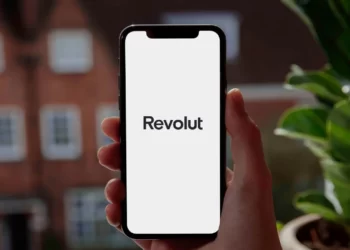 Revolut, ținta unui atac cibernetic: „Dorim să le prezentăm cele mai sincere scuze clienților care ar fi putut fi afectați de acest incident”