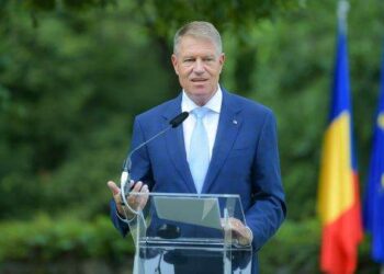 Klaus Iohannis, despre plafonarea prețului la lemnele de foc: „Guvernul a venit cu această plafonare pentru a preveni anumite speculaţii care ar putea să apară”