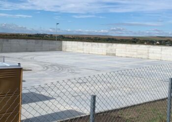 Platformă comunală de depozitare a gunoiului de grajd în comuna Ruginoasa, pentru a se evita poluarea apei cu nitrați