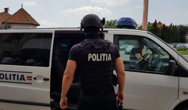 14 percheziții domiciliare într-un dosar privind operațiuni fictive de reciclare