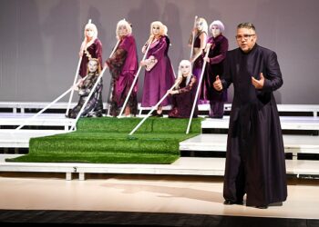 Spectacolul ”Rasputin”, în sala mare a Teatrului de Stat Oradea