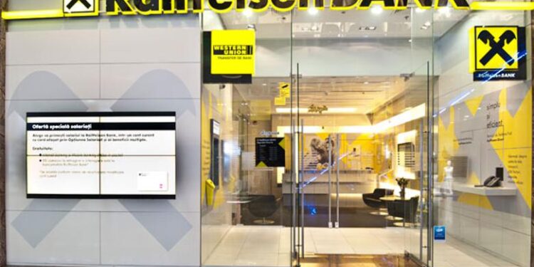 Debitorii Raiffeisen Bank trebuie să încaseze 19 milioane de euro din dobânzile încasate ilegal