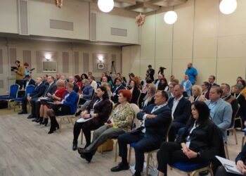 Municipiul Iași a găzduit dezbaterea din regiunea Nord-Est privind implementarea Strategiei naționale și planului de acțiune pentru dezvoltarea durabilă