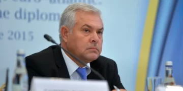 Ministrul Angel Tîlvăr, la ceremonia militară dedicată Zilei Statului Major al Apărării: „Rolul Statului Major al Apărării rămâne la fel de important şi astăzi”