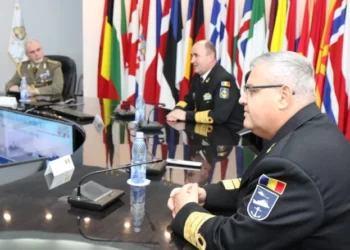Întâlnirea anuală a șefului Forțelor Navale cu atașații militari străini acreditați în România: „Până acum, mai mult de 30 de mine marine au fost neutralizate în bazinul vestic al Mării Negre”