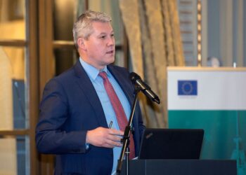Cătălin Predoiu, ministrul Justiției, efectuează o deplasare la Bruxelles pentru a participa la Consiliul JAI și la lucrările Consiliului de Afaceri Generale