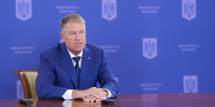 Președintele României efectuează o vizită de lucru la Atena