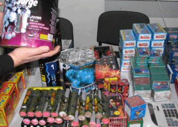 Inspecția muncii derulează Acțiunea națională de control pentru verificarea modului în care se respectă prevederile legale la comercializarea articolelor pirotehnice