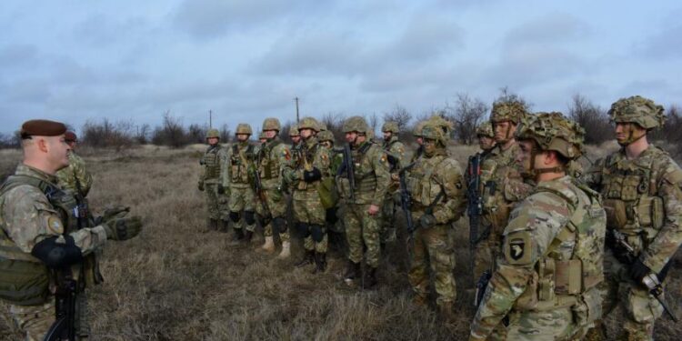 Circa 600 de militari francezi și 200 de vehicule militare vor desfășura exercițiul de trageri de luptă ”EAGLE MEDA 23”, la Centrul Secundar de Instruire pentru Luptă al Forţelor Terestre Române, din Galați