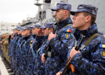 Marinarii militari au desfășurat festivitatea de deschidere a noului an de instruire