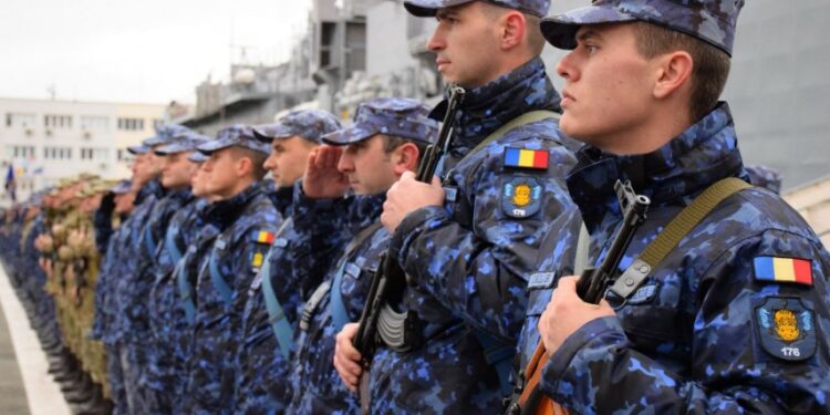 Marinarii militari au desfășurat festivitatea de deschidere a noului an de instruire