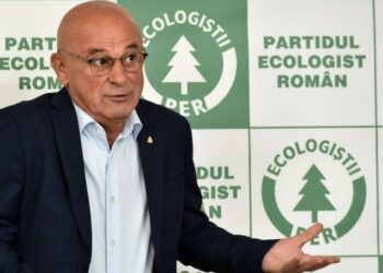 Partidul Ecologist Român: „Este inadmisibil ca premierul să le bată indirect obrazul profesorilor!”