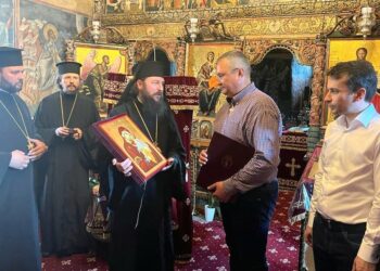 Nicolae Ciucă a fost distins cu ordinul „Crucea Bucovinei” la Voroneț!