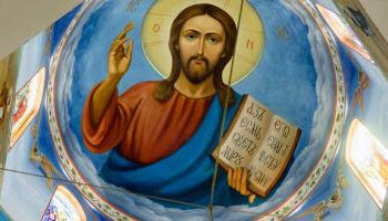 Fii blând, liniștit, smerit, taci și rabdă, după pilda lui Iisus. El nu-ți va da o Cruce pe care tu să nu o poți duce!