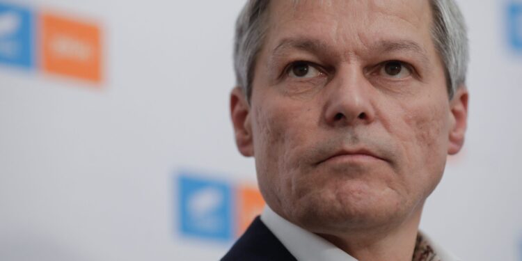 Cioloș compară PSD cu un hoț de buzunare: ‘Nici măcar nu mai avem PSD-ul acela al lui Iliescu, despot luminat!’