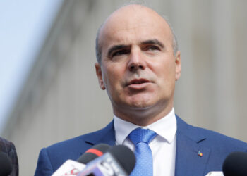 Rareș Bogdan anunță că PNL schimbă foaia în Guvern: „Vom deveni extrem de agresivi, de duri și de radicali. S-a terminat cu binele!”
