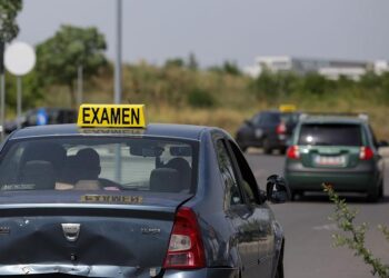 Sala pentru permisul auto va putea fi susţinută oriunde în ţară, la obţinerea permisului de conducere!