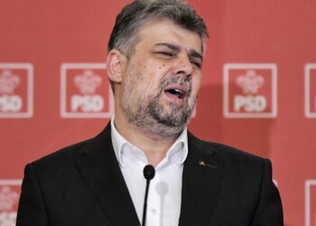 Ciolacu, plin de miștouri după limitării plăților cu cash: „Nu mai poţi cumpăra Ferrari cu sacoșa!”
