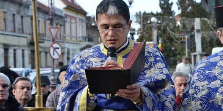 Se anunță vremuri grele! ‘Preotul’ Boloș pune restricții și pe hârtia igienică!