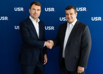 Tomac și Drulă pariază pe o mare lovitură electorală: ‘Vom scoate România din ghearele baronilor vopsiţi cu mult roşu sau galben’