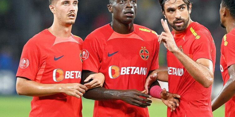 Bunicul lui Compagno i-a făcut echipa lui Gigi Becali: „4-2-3-1 e ideal. Numai orbii nu pot vedea asta!”