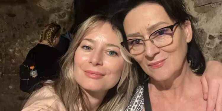 A murit mama lui Laura Cosoi! Vezi mesajul transmis de actriță „Veșnic în pași de dans”
