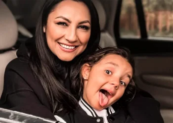 Andra: „Suntem o familie ca oricare alta!” Ce meserie și-au ales deja David și Eva?