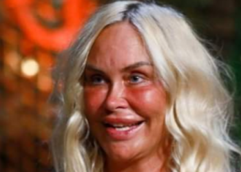 Încântătoarea Vica Blochina, diva preferată a bărbaților familiști care niciodată nu și-ar lăsa nevasta și copiii pentru „Gică vulcanizare!”
