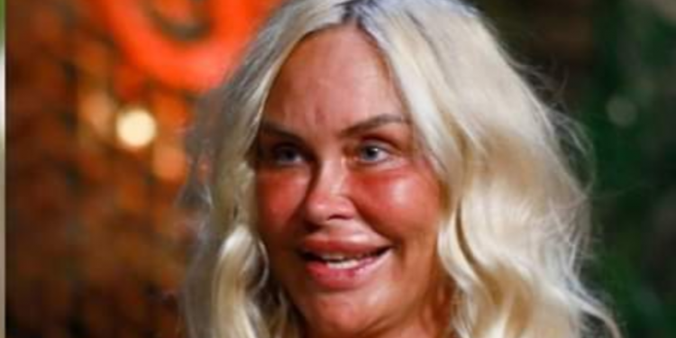 Încântătoarea Vica Blochina, diva preferată a bărbaților familiști care niciodată nu și-ar lăsa nevasta și copiii pentru „Gică vulcanizare!”