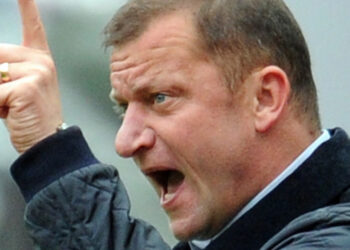 Sociologul Gelu Duminică, după derapajul rasist al lui Dorinel Munteanu: ‘Într-un campionat mare, zburai din post în secunda doi!’