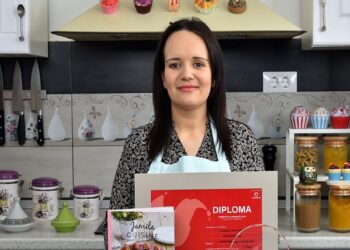 Jamila, cea mai bună bucătăreasă din țară când doarme Scărlătescu, este cea care a inventat și tava, nu doar eclerul la tavă