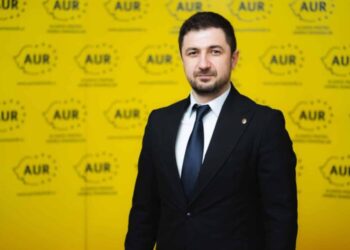 Adrian Axinia (AUR): Coaliția PSD – PNL nu mai are nicio legătură cu românii, scopul ei fiind doar să dea satisfacție capitalelor străine