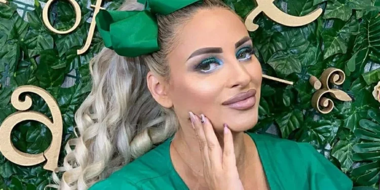 Sânziana Buruiană, 8 ani de când își alăptează fetițele: „Pe 5 martie împlinesc 8 ani de când alăptez non stop!”