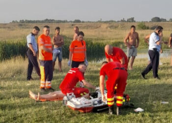 Un adolescent de 17 ani s-a stins din viață fulgerător, medicii l-au resuscitat două ore în zadar!