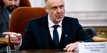 Cât ne costă nesăbuința guvernanților. Sorin Lavric (AUR): 8815 euro, suma pe care fiecare cetățean român activ trebuie să o plătească ca să stingă datoria externă a țării!