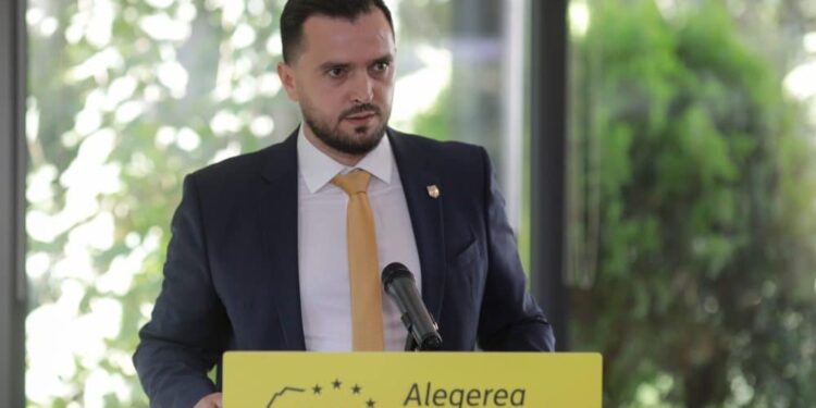 Mihai Enache, candidatul AUR la Primăria Capitalei: “Marile partide” PSD și PNL au ajuns, după luni de zile de “negocieri”, la soluțiile pe care le-au aruncat la gunoi inițial