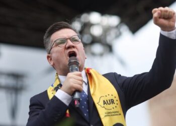 Mihail Neamţu: Cei care au devalizat România peste 30 de ani, au distrus-o, au alungat milioane de români din ţară