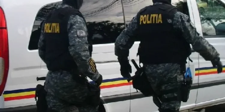 17 percheziții în Suceava și Botoșani într-un dosar de trafic de minori, trafic de persoane și proxenetism