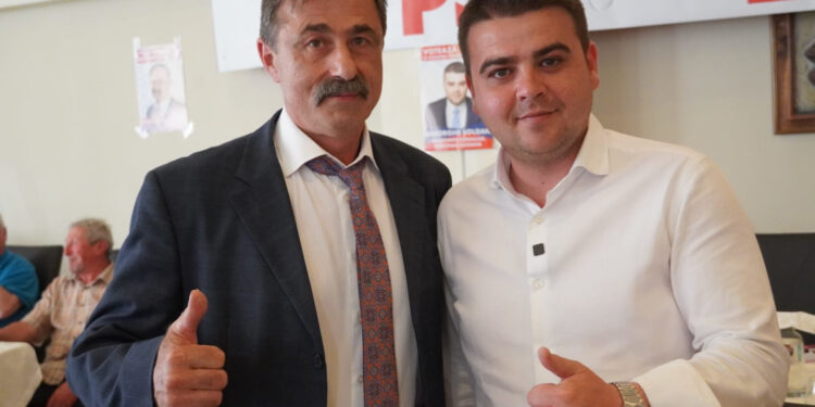 Gheorghe Șoldan, la Vatra Moldoviței: „Nu pot să-mi explic de ce ai pune lacătul pe căminul cultural și nu ai lăsa un contracandidat să se întâlnească cu susținătorii lui”