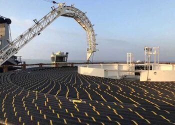 Un robot dezvoltat în China a îndeplinit prima sa operațiune de îngropare a unui cablu submarin