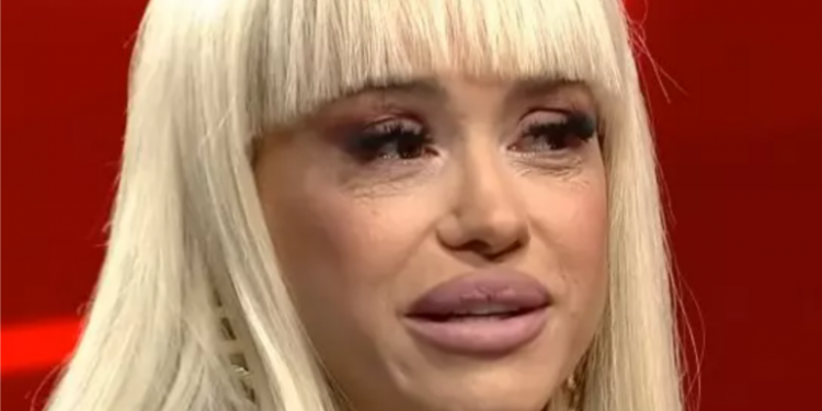 Diva Anda Adam, decretată cea mai frumoasă femeie din România!