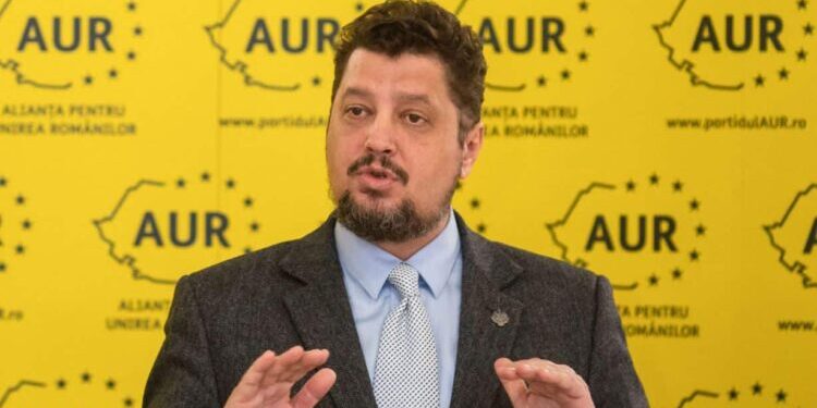Claudiu Târziu (AUR): Guvernul Ciolacu a aruncat țara în haos prin câteva măsuri inepte: E-TVA, e-factura, închiderea Văii Oltului, plus dezastrul de la CFR și TAROM