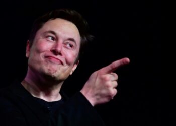 Elon Musk: „Milioane de oameni vor avea implanturi de CIP-uri Neuralink în cap!”