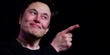 Elon Musk: „Milioane de oameni vor avea implanturi de CIP-uri Neuralink în cap!”