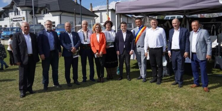 Senatorul Gheorghiță Mîndruță, prezent la Zilele comunei Horodnic de Jos!