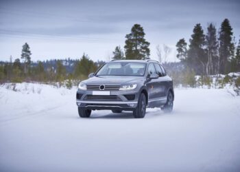 Cum să-ți pregătești anvelopele de vară pentru depozitare