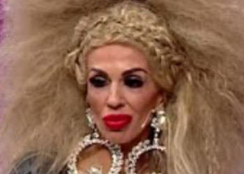 Diva Raluca Bădulescu, care la 49 de ani a dus frumusețea și perfecțiunea la un alt nivel, și-a făcut cont pe rețeaua divelor deștepte OnlyFans