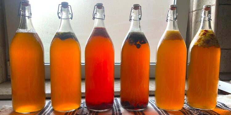 Cum prepari ceai Kombucha la tine acasă?